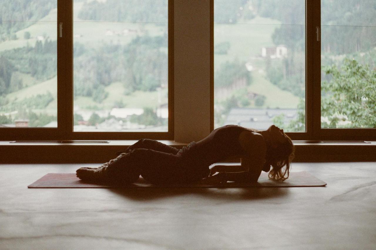 Hotel Blue Gastein บาดฮอฟกัสไตน์ ภายนอก รูปภาพ